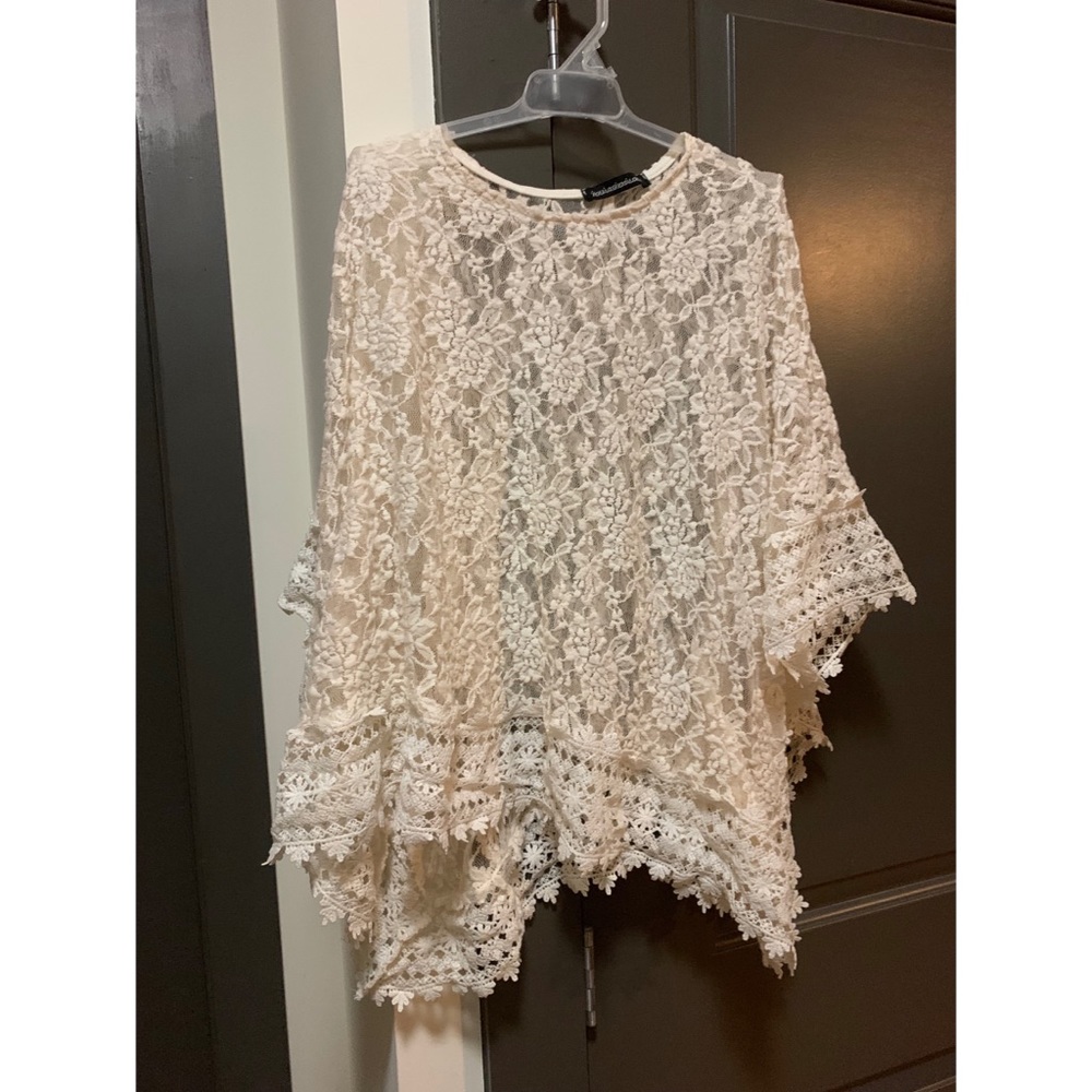 YANA - Ivory Lace Ruana - Size OS